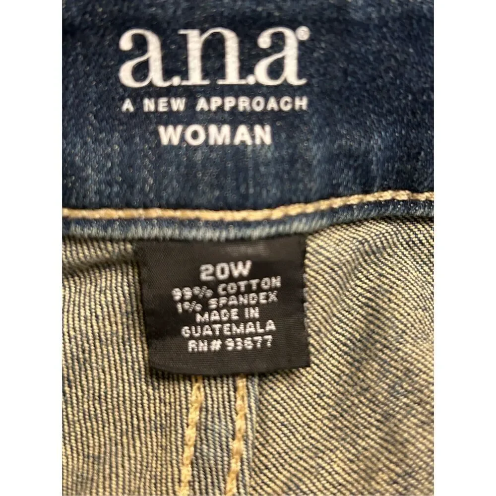 A.N.A. A New Approach Women's Blue Boyfriend Jeans Size 20W (0864)